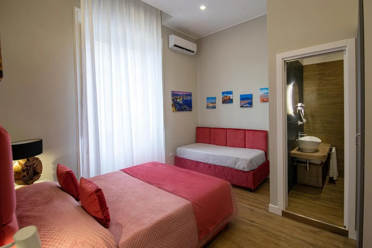 Vivi A Napoli Bed & Breakfast  Naples